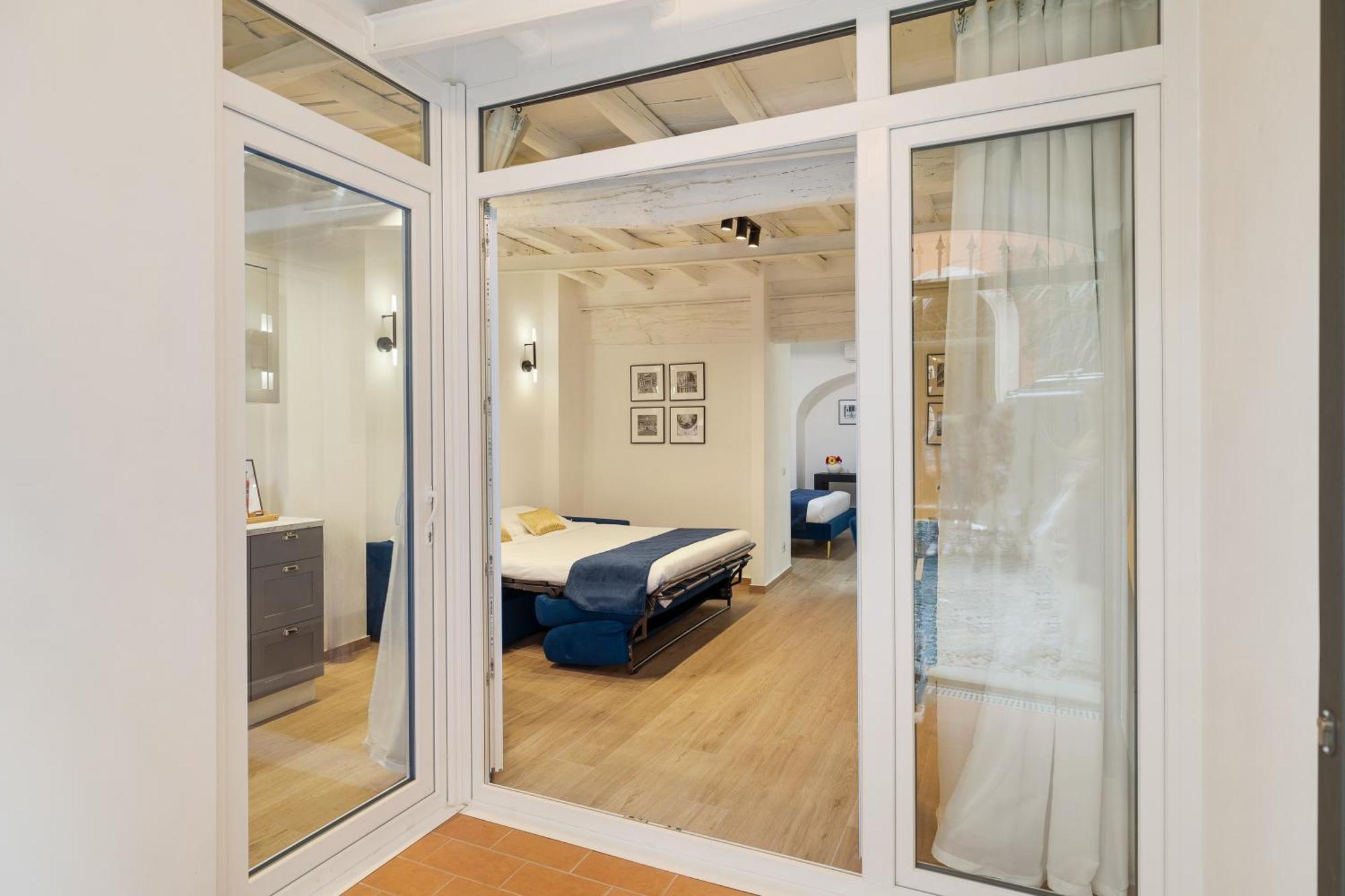 Leopardo Boutique Apartment In Trastevere Рим Екстериор снимка