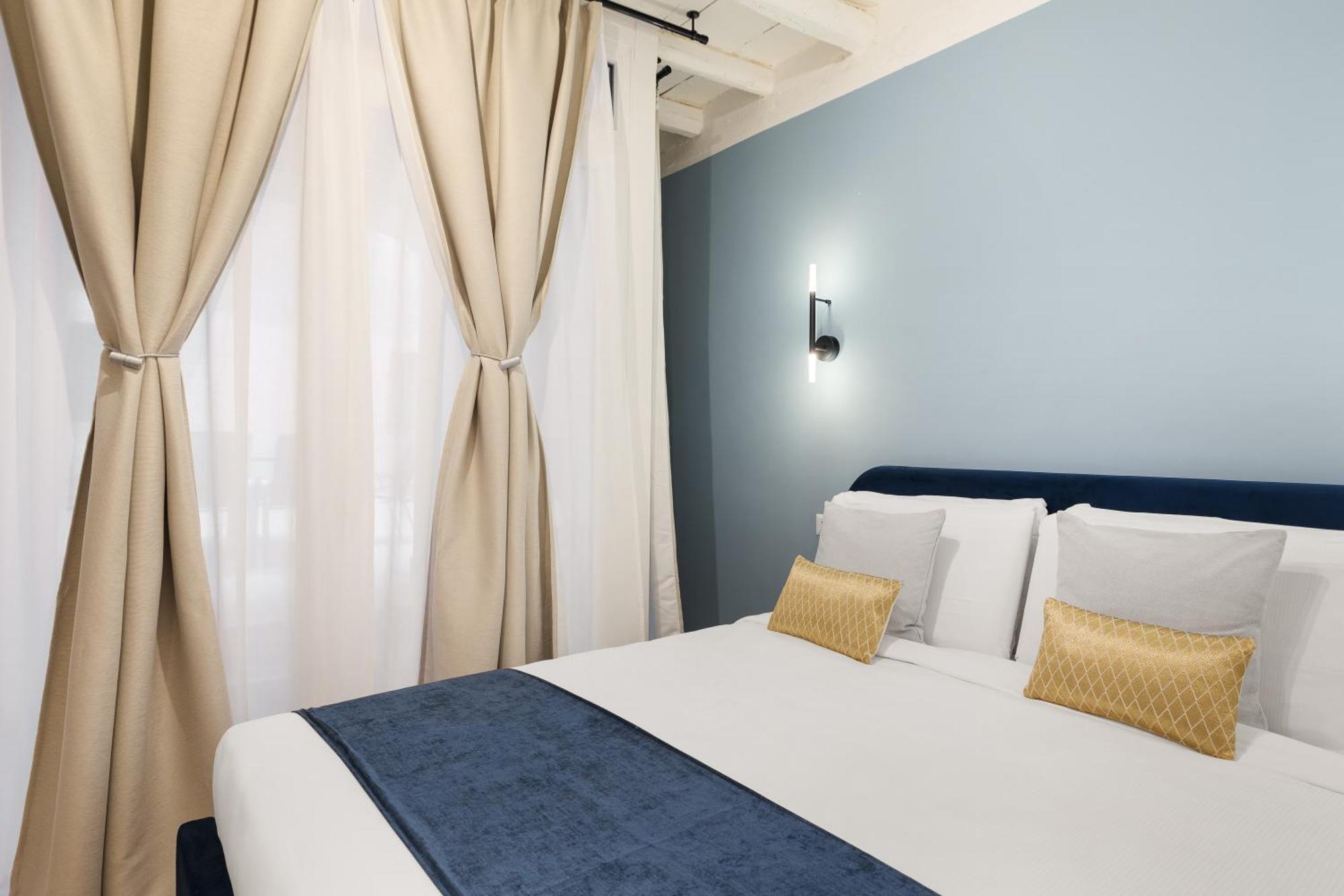 Leopardo Boutique Apartment In Trastevere Рим Екстериор снимка