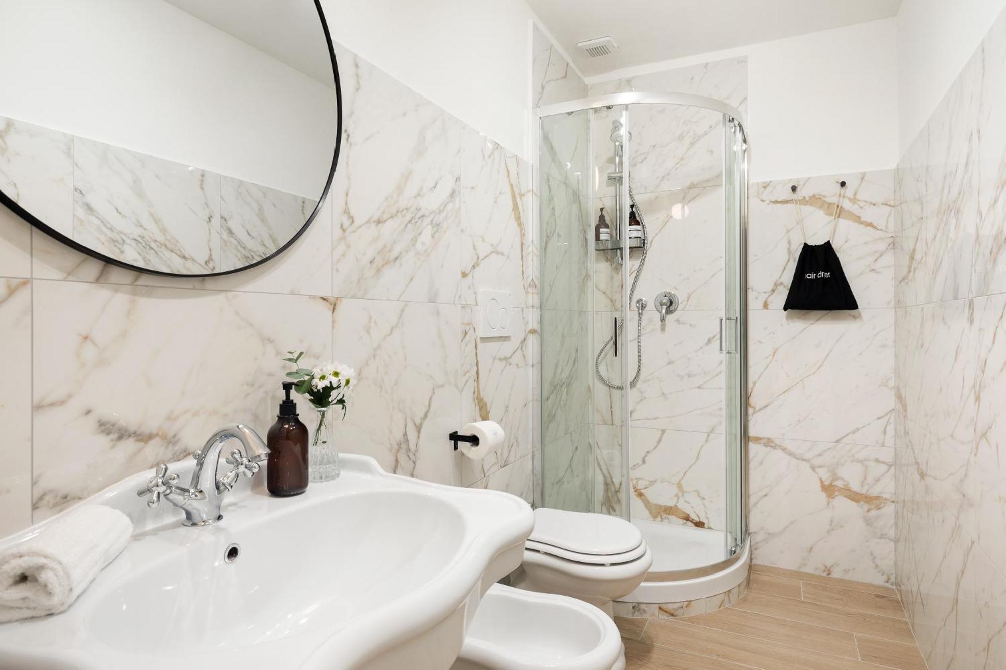 Leopardo Boutique Apartment In Trastevere Рим Екстериор снимка